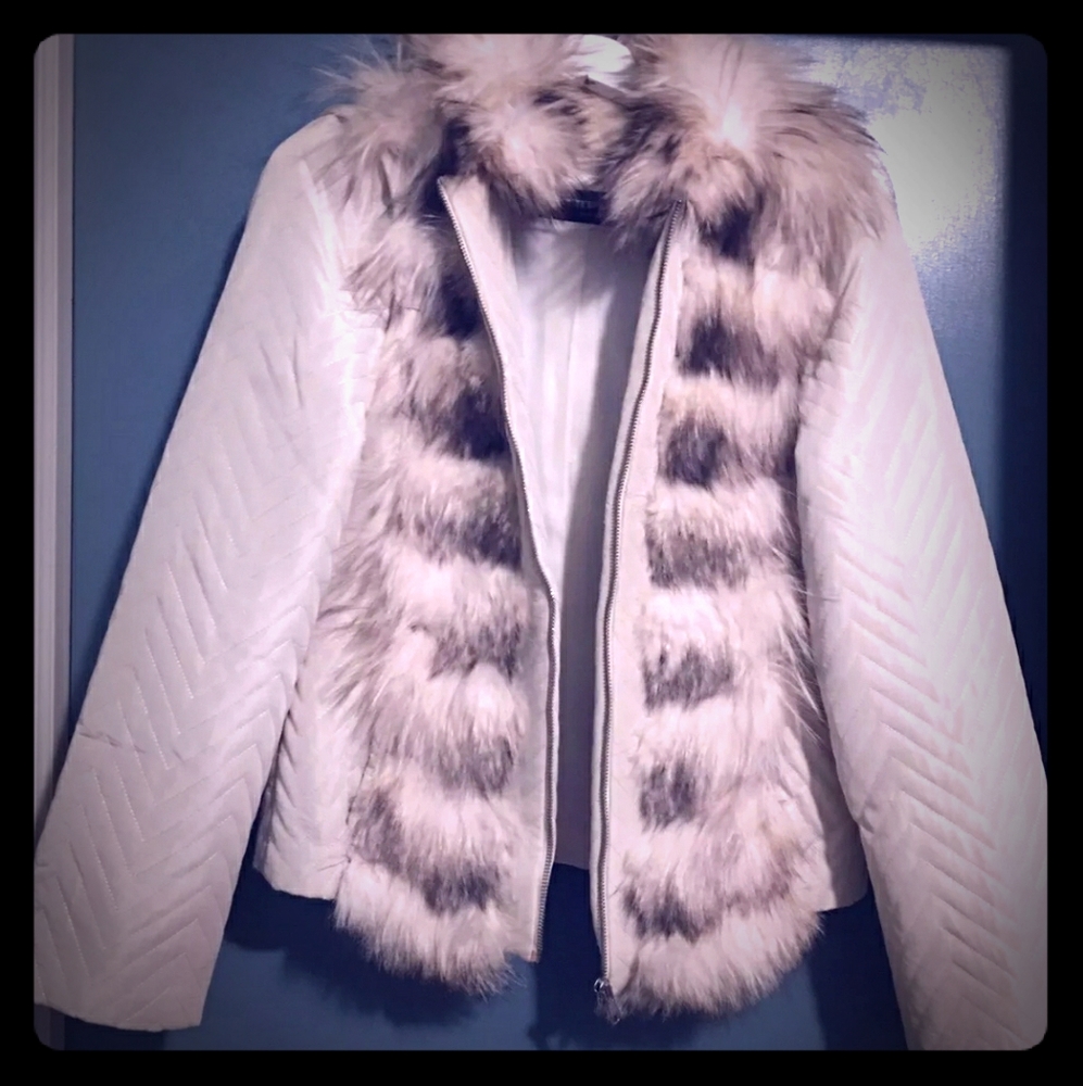 100% auth Peter Mark real fur jacket size 44 M